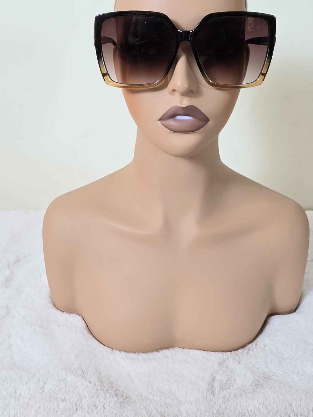 Oversized Gradient Brown Square Sunglasses for Women